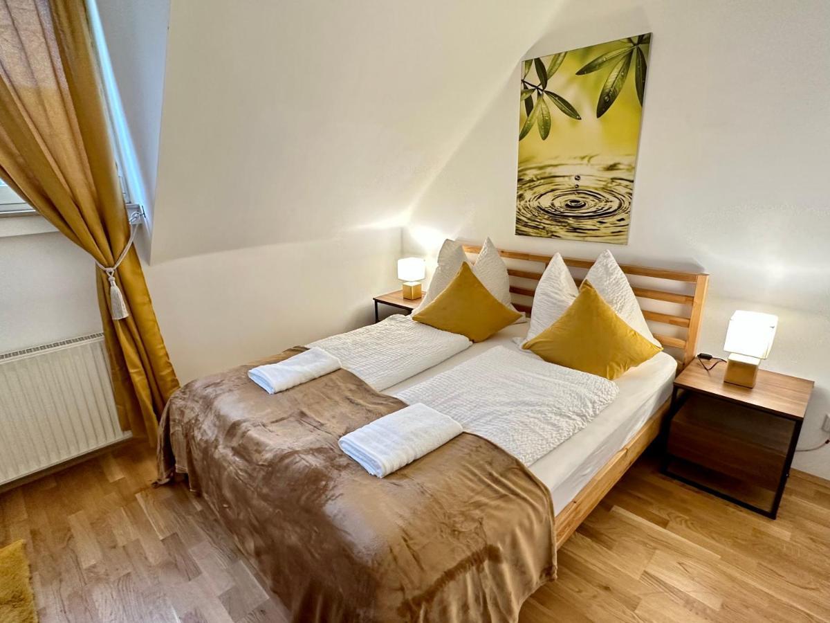 Green Paradise & Cozy Retreat Salzburg With Free Parking Bagian luar foto