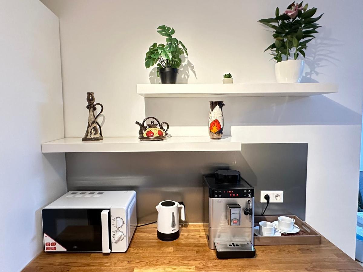 Green Paradise & Cozy Retreat Salzburg With Free Parking Bagian luar foto