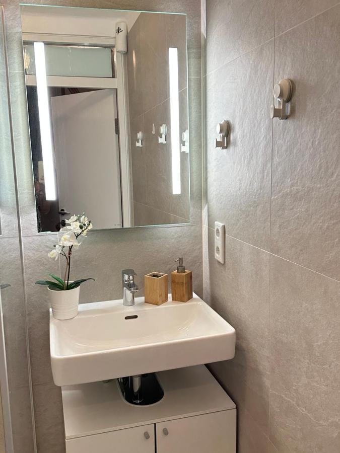Green Paradise & Cozy Retreat Salzburg With Free Parking Bagian luar foto
