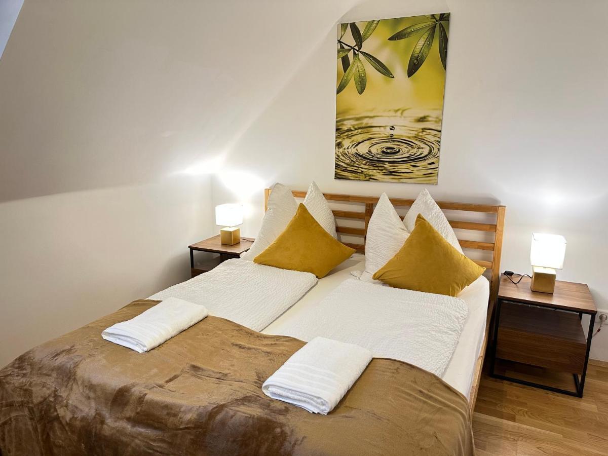 Green Paradise & Cozy Retreat Salzburg With Free Parking Bagian luar foto